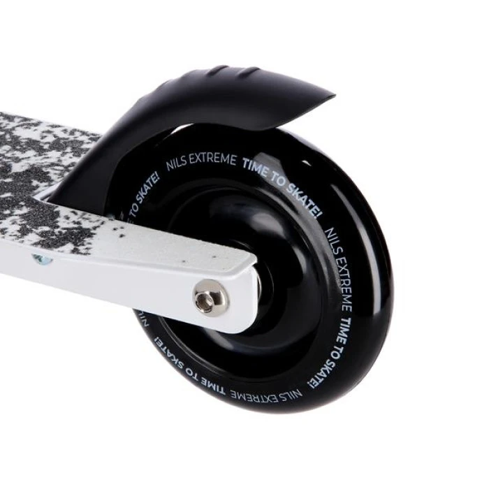 Трюковой самокат NILS EXTREME HS138 (черно-белый)