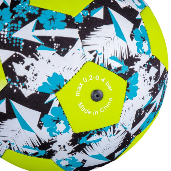 Неопреновый футбольный мяч inSPORTline Cassilas, размер 5