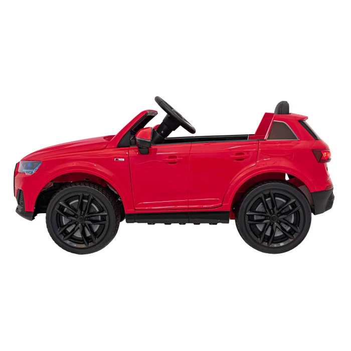 Детская аккумуляторная машинка Audi Q7 NEW LIFT Красная