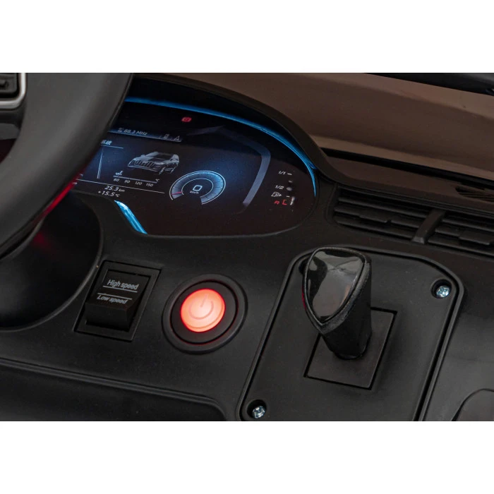 Детская аккумуляторная машинка Audi Q7 NEW LIFT Красная