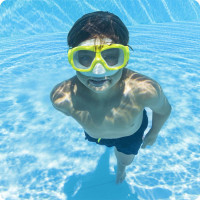 Маска для плавания Bestway 22039 красно-желтая.