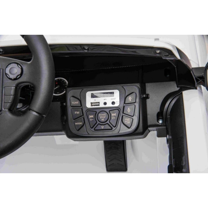 Дитяча акумуляторна машинка Land Rover Discovery Біла