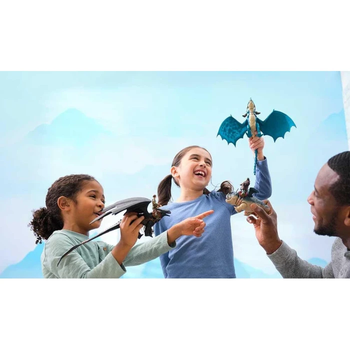 Фигурки Spin Master Дракон Смертельный Верть и всадник Астрид, "Как обуздать дракона"