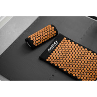 Акупунктурный коврик Neo-Sport NS-901 черно-золотой