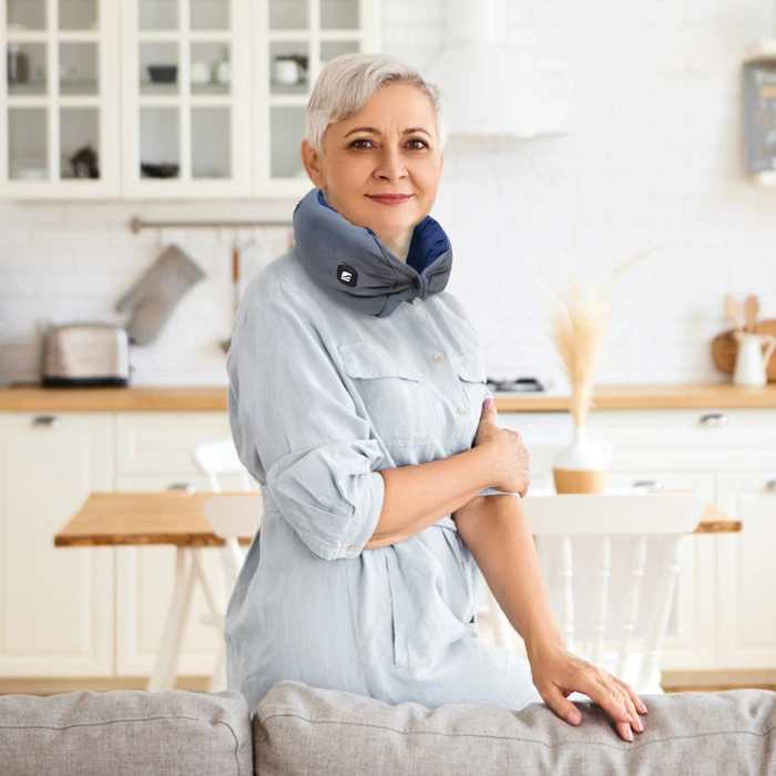 Дорожная подушка с подогревом inSPORTline Catterpila