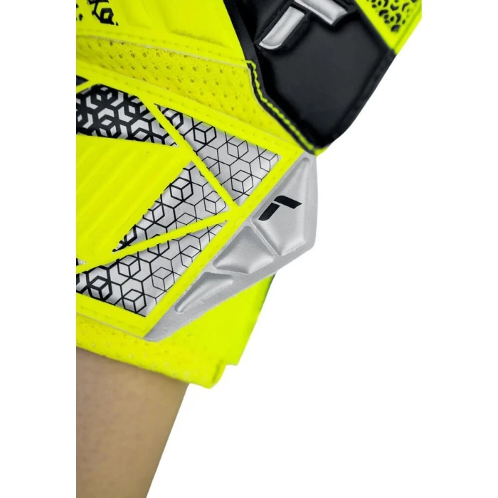 Перчатки вратарские Reusch Attrakt Solid Junior 5572515 2014 г.8, желто-черные