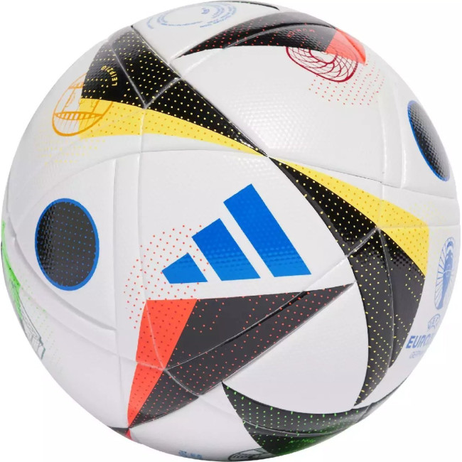 Футбольный мяч Adidas Euro24 Fussballliebe IN9369 размер 5, черно-белый