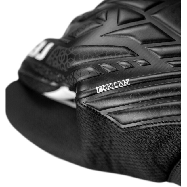 Перчатки вратарские Reusch Attrakt Starter Solid Junior 5572514 7700 г.4, черные