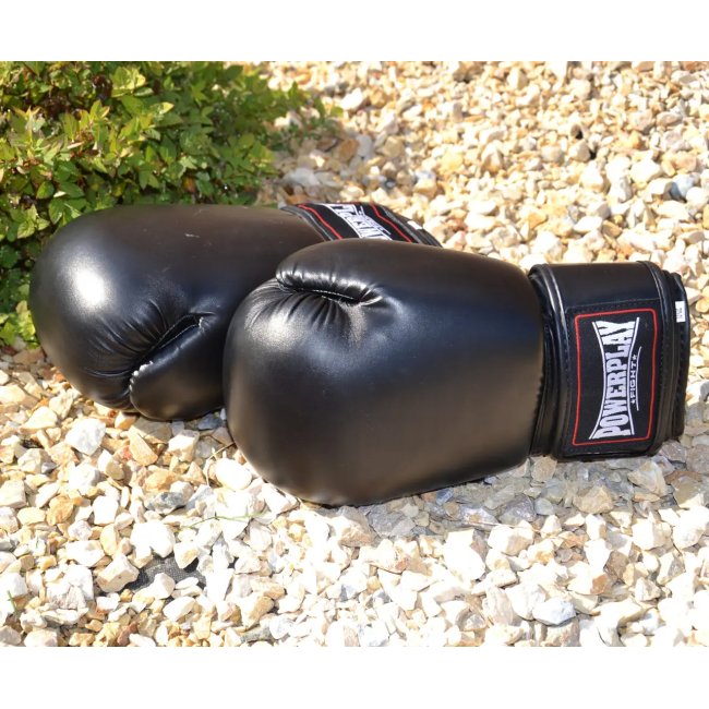 Перчатки боксерские PowerPlay 3004 Classic 18 унций, черные