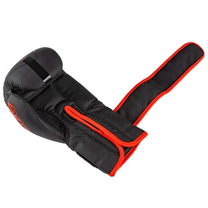 Перчатки боксерские PowerPlay 3024 Ultra Mat размер 10 унций, черно-красные