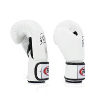 Перчатки боксерские с бинтами Fairtex BGV1 14 унций, белые