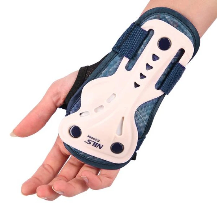 Комплект протекторов размер L NILS EXTREME H727 светло-розовый