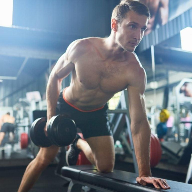 Скамейка Movit Fitness + набор гантелей 30 кг.
