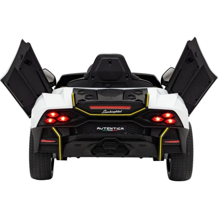 Дитяча акумуляторна машинка Lamborghini Invencible Біла