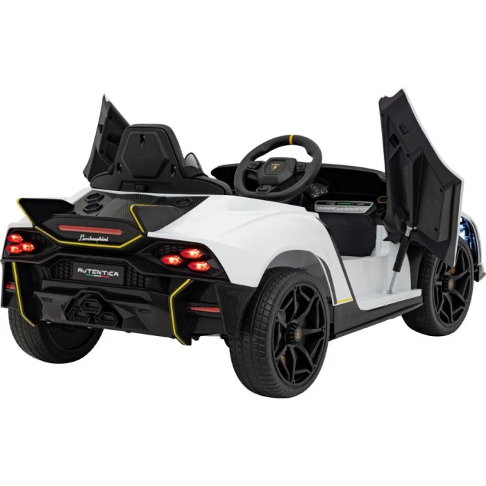 Дитяча акумуляторна машинка Lamborghini Invencible Біла
