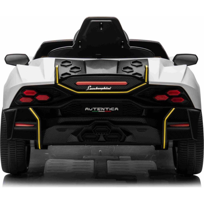 Детская аккумуляторная машинка Lamborghini Invencible Белая
