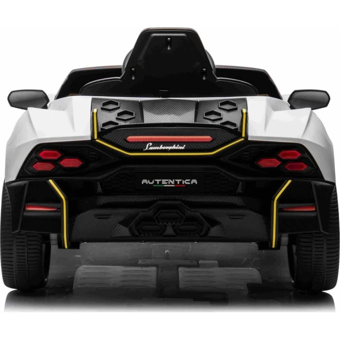 Дитяча акумуляторна машинка Lamborghini Invencible Біла