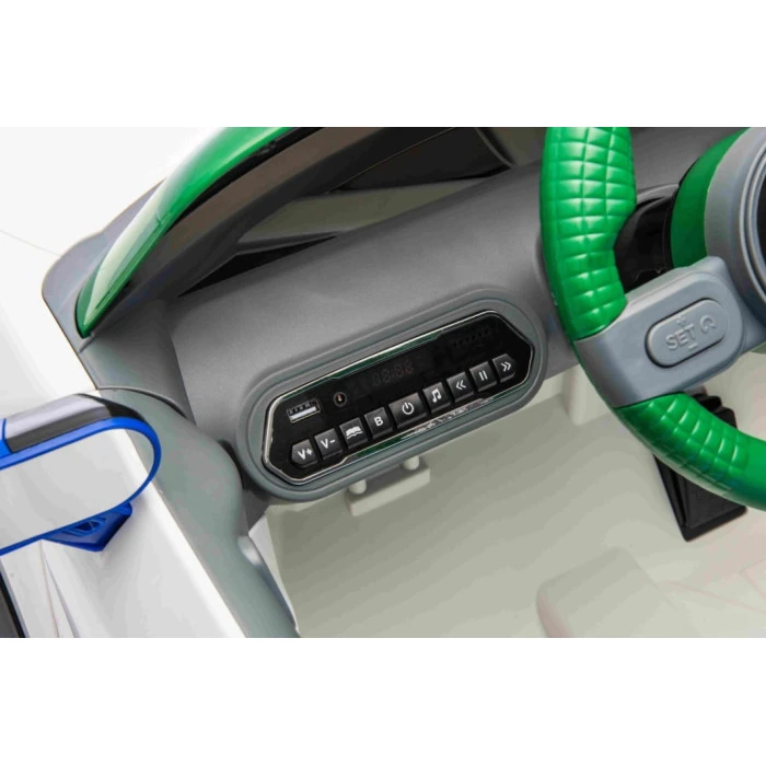 Дитяча акумуляторна машинка Mini Concept Aceman Біла