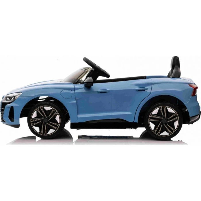 Детская аккумуляторная машинка Audi RS E-Tron GT