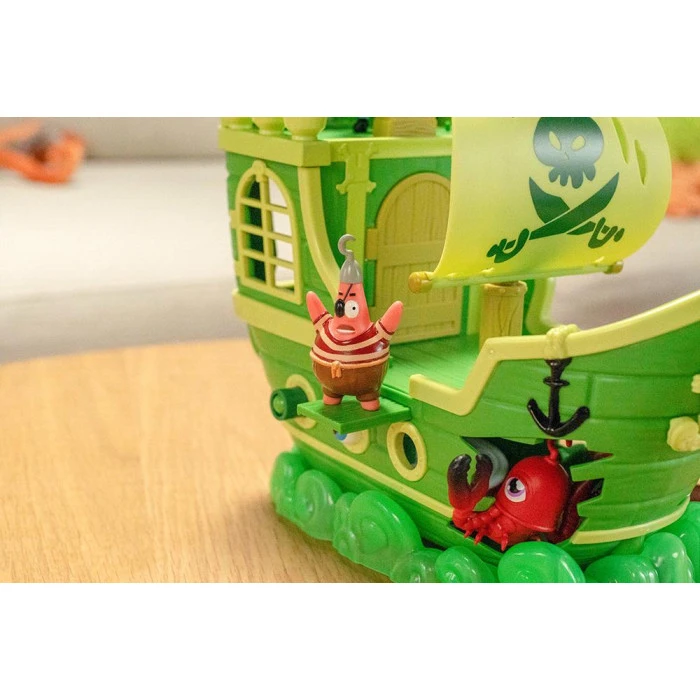 Корабль Funrise Летучий Голландец "Губка Боб. В поисках Квадратных штанов"