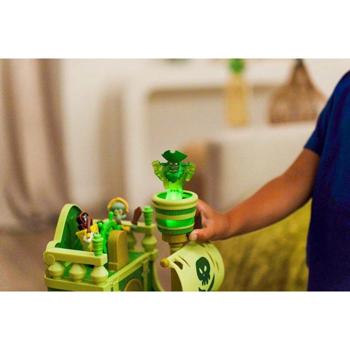 Корабль Funrise Летучий Голландец "Губка Боб. В поисках Квадратных штанов"