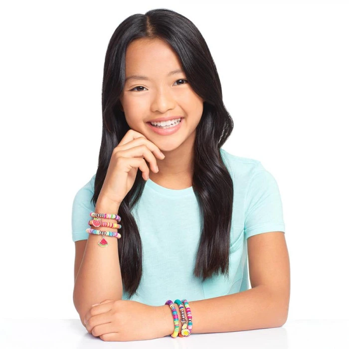 Набор для создания браслетов Make it Real С бусинами Хейши и футляром для хранения Сочные цвета