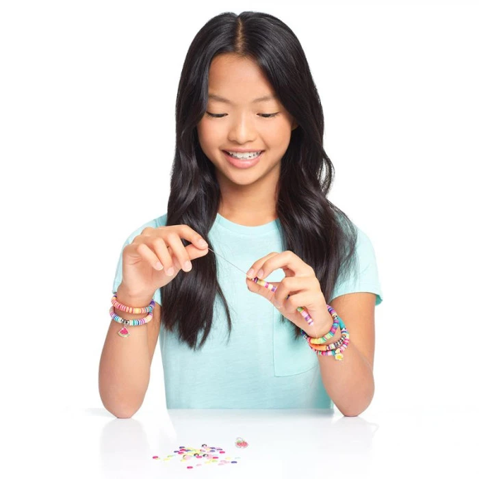 Набор для создания браслетов Make it Real С бусинами Хейши и футляром для хранения Сочные цвета