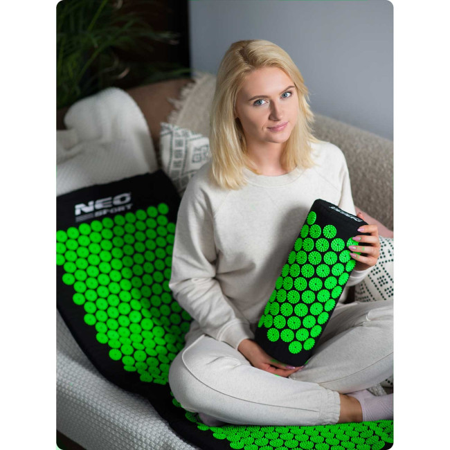 Акупунктурный коврик Neo-Sport NS-901 черно-зеленый