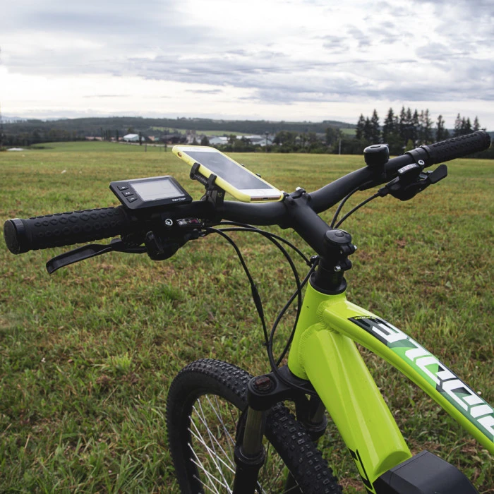 Держатель для телефона на руль Benguo