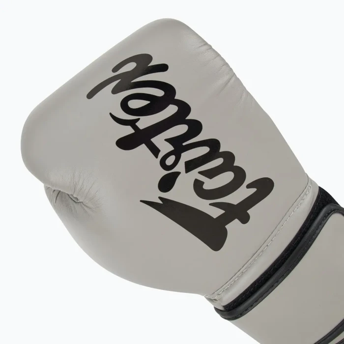 Рукавички боксерські з бинтами Fairtex BGV14 10 унцій, сірі