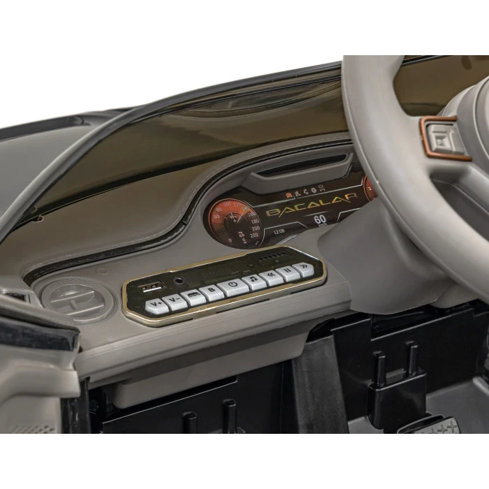 Детский аккумуляторный автомобиль Bentley Bacalar