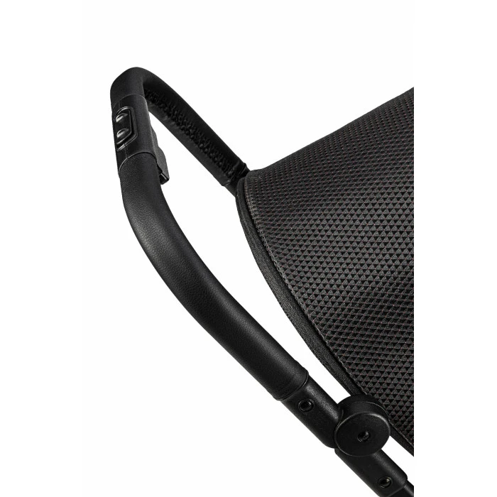 Візок прогулянковий MoMi ADELLE Black and Red