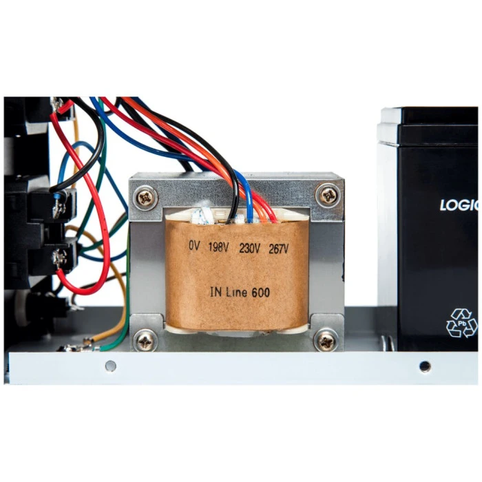 Джерело безперебійного живлення (ДБЖ) LP 650VA (390Вт)