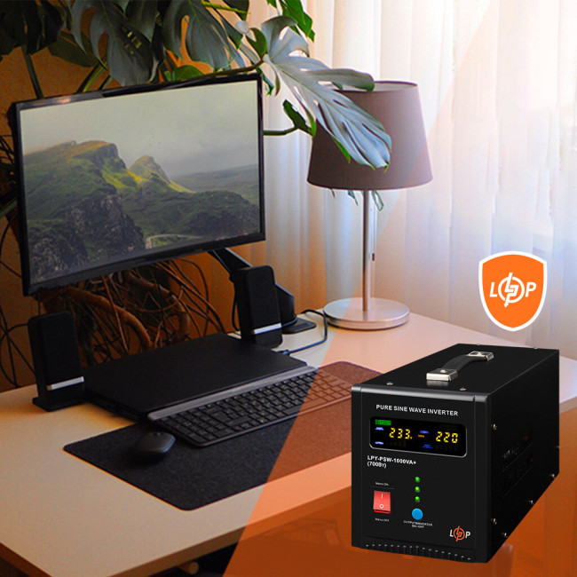 ДБЖ LogicPower LPY-PSW-1000VA+ (700Вт) 10A/20A з правильною синусоїдою 12V