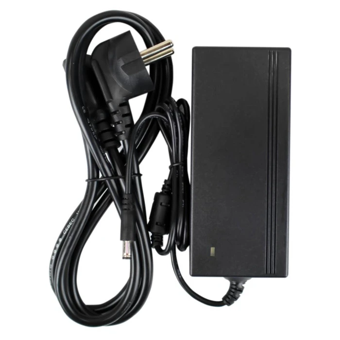 Комплект видеонаблюдения уличный на камеры 4 цилиндрические камеры (LED подсветка) 5MP GV-K-E34/04