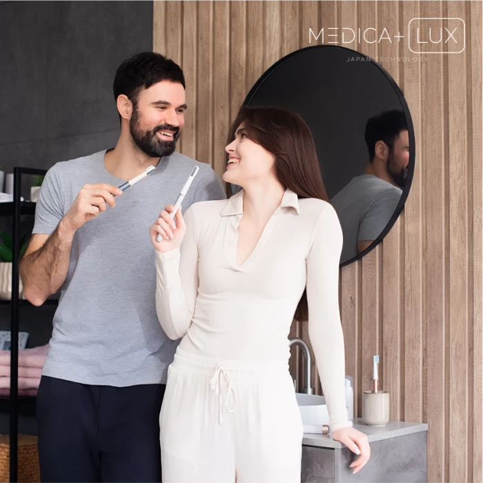 Отбеливающая звуковая зубная щетка MEDICA+ Lux 10ХN Aluminum Portable Rose Gold (Japan)