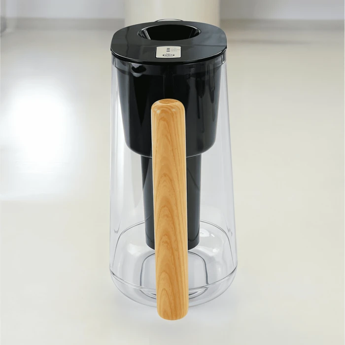 Фильтр-кувшин для воды 2,4 л MEDICA+