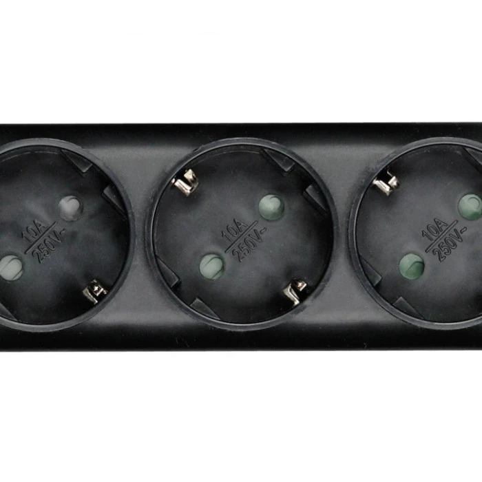 Сетевой фильтр Maxxter SPM5-G-6B 1.8 м кабель, 5 розеток, черный Maxxter 5090