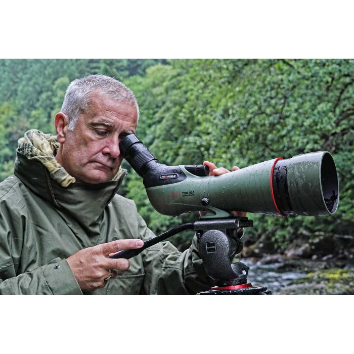 Подзорная труба Kowa TSN-99A 30-70x99/45 Prominar Kit (12264)