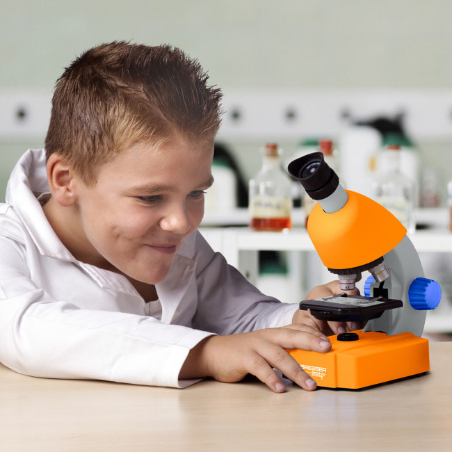 Микроскоп Bresser Junior 40x-640x Orange (8851301)